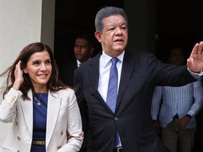 Leonel revela los temas que trató con embajadora de EE. UU. Leonel revela los temas que trató con embajadora de EE. UU.