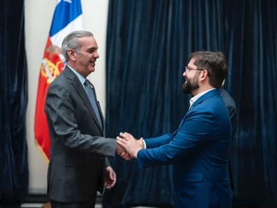 Abinader ofrece saludo protocolar a presidente de Chile, Gabriel Boric Abinader ofrece saludo protocolar a presidente de Chile, Gabriel Boric