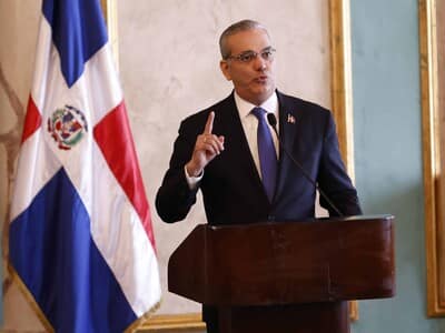 Luis Abinader felicita a locutores en el Día Nacional del Locutor Luis Abinader felicita a locutores en el Día Nacional del Locutor