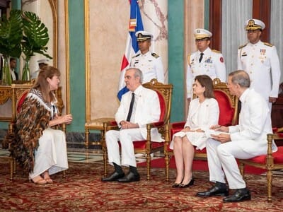 Abinader recibe embajadores acreditados en República Dominicana Abinader recibe embajadores acreditados en República Dominicana