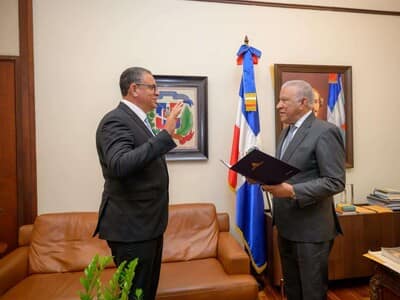 Carlos Alessandry Roa Howley asume dirección del Plan San Juan Carlos Alessandry Roa Howley asume dirección del Plan San Juan