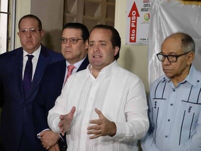 Gobierno convocará a partidos minoritarios para consenso nacional Gobierno convocará a partidos minoritarios para consenso nacional