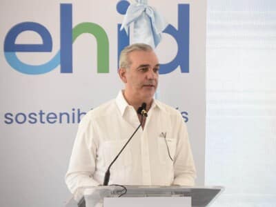 Luis Abinader resalta impacto en carretera Tavera-Jarabacoa Luis Abinader resalta impacto en carretera Tavera-Jarabacoa