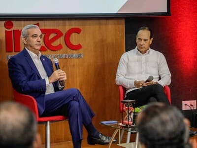 Abinader apuesta por una economía con rostro humano Abinader apuesta por una economía con rostro humano
