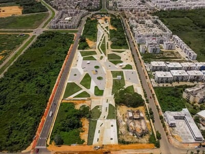 El Gobierno inaugura la Plaza Constitución en Ciudad Juan Bosch El Gobierno inaugura la Plaza Constitución en Ciudad Juan Bosch