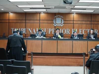 Primeras acciones en la justicia contra la censura a las encuestas Primeras acciones en la justicia contra la censura a las encuestas