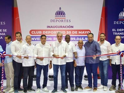 Gobierno inaugura Club Deportivo 30 de Mayo Gobierno inaugura Club Deportivo 30 de Mayo