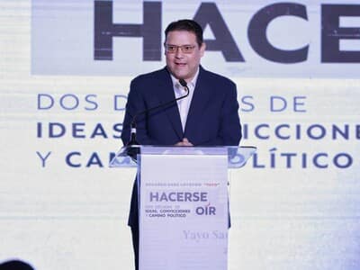 Eduardo Sanz Lovatón presenta su libro Hacerse Oír Eduardo Sanz Lovatón presenta su libro Hacerse Oír