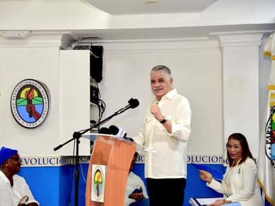 Miguel Vargas propone una alianza opositora para enfrentar al PRM Miguel Vargas propone una alianza opositora para enfrentar al PRM