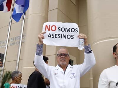Protestas en República Dominicana por aumento de la canasta básica Protestas en República Dominicana por aumento de la canasta básica