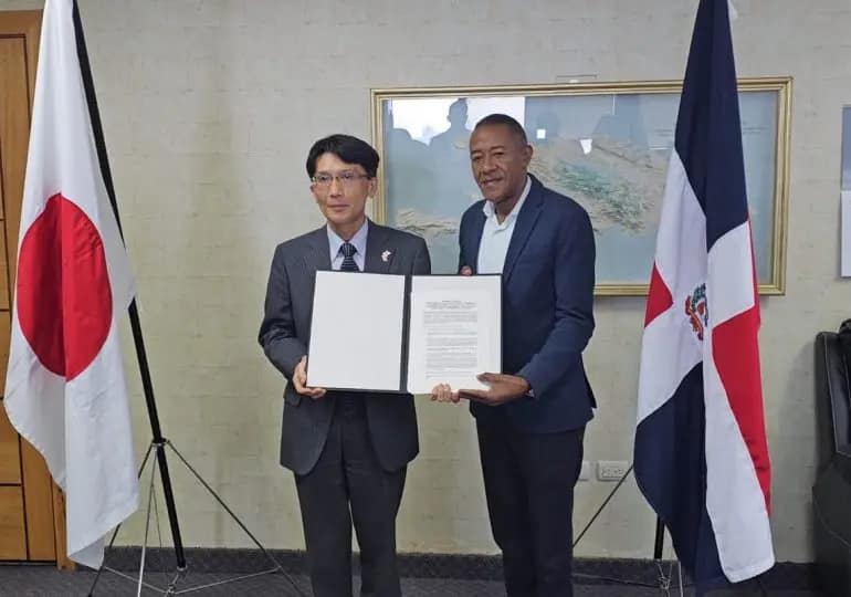 Embajada de Japón dona más de 54 mil dólares para fortalecer la seguridad en el municipio Los Cacaos Embajada de Japón dona más de 54 mil dólares para fortalecer la seguridad en el municipio Los Cacaos