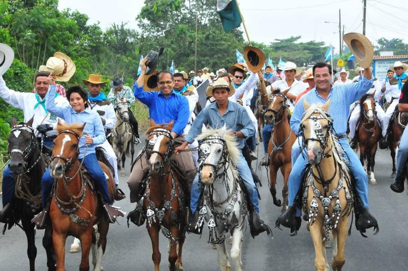 Monte Plata celebra cabalgata este domingo con motivo de fiestas patronales Monte Plata celebra cabalgata este domingo con motivo de fiestas patronales